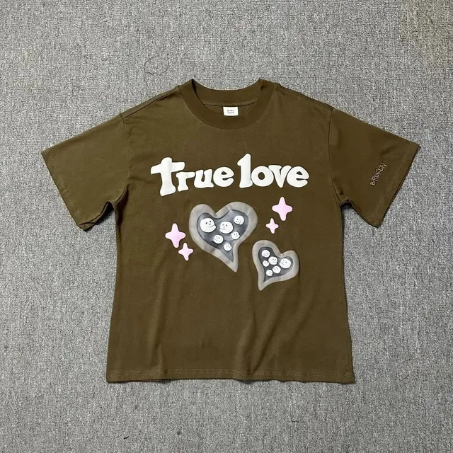 Broken Planet True Love Graphic Tee Hearts and Stars Print