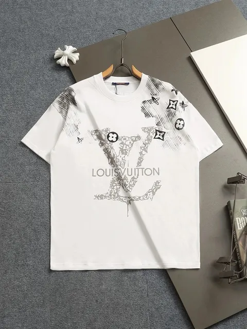 Louis Vuitton Graphic T-Shirt LV Monogram Print