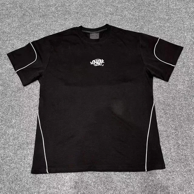 Syna World Graphic Tee