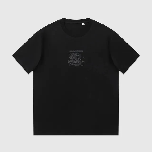 Burberry T-Shirt Dragon Logo