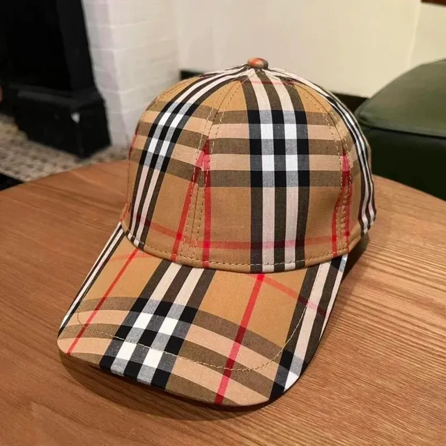 Burberry Baseball Cap Classic Check