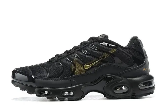 Nike Air Max Plus Black Gold