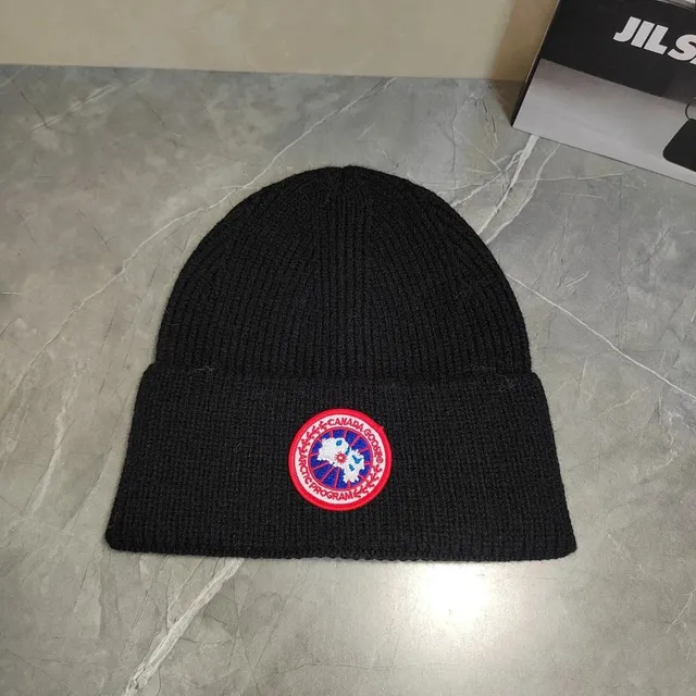 Canada Goose Arctic Program Beanie Classic Logo