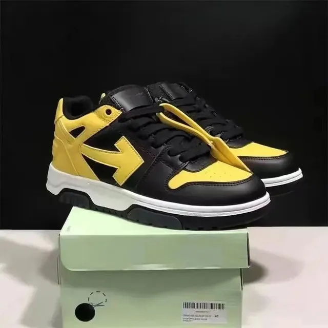 Off-White Low Arrow
