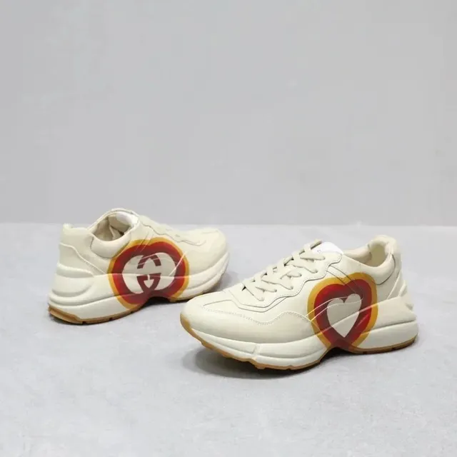 Gucci GG Trainer Heart Logo