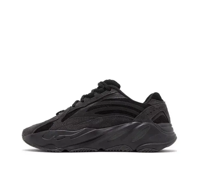 Yeezy 700 Wave Runner