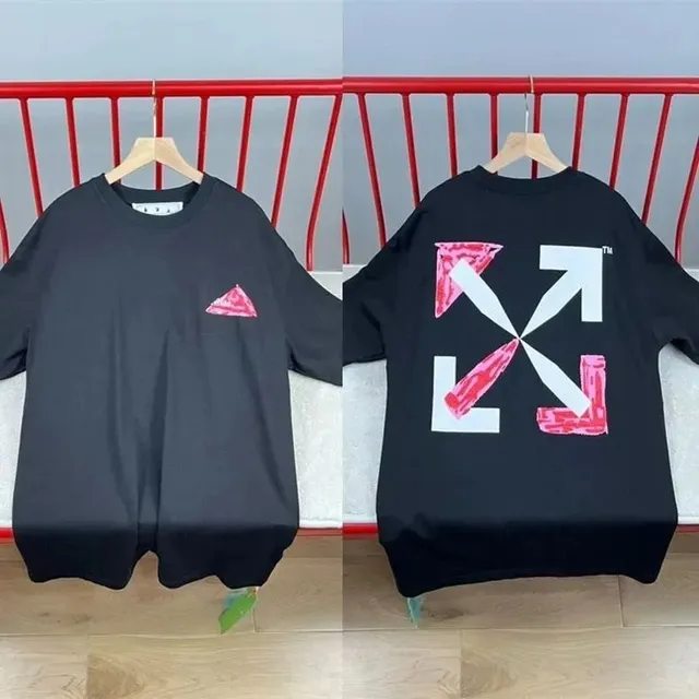 Off-White Arrow Graphic Tee Painted Arrows