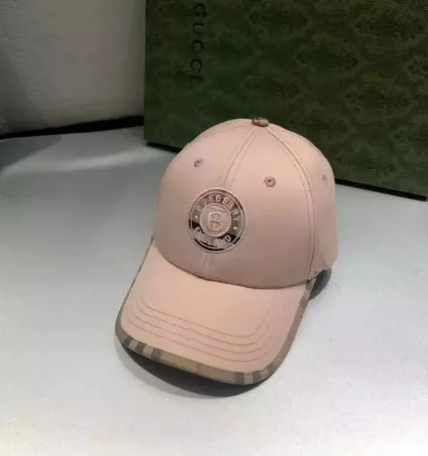 Gucci × Burberry Baseball Cap GG Logo Patch with Check Trim