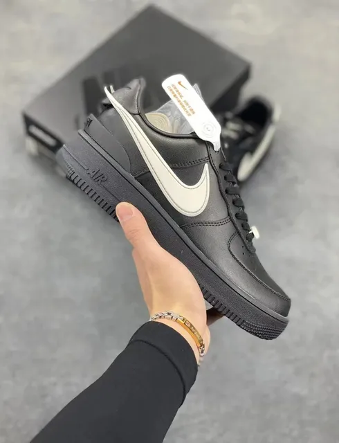 Nike Air Force 1 Low