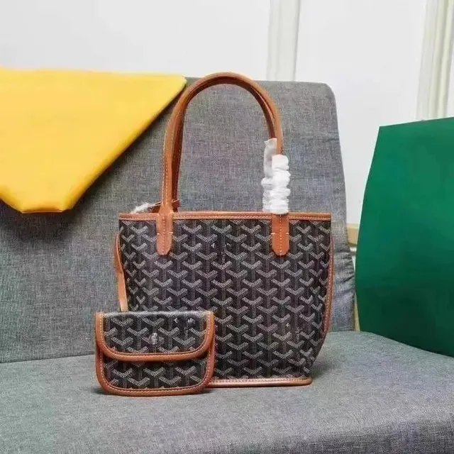 Goyard Saint Louis Tote Classic Chevron