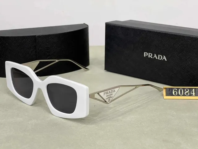 Prada Sunglasses Geometric Frame