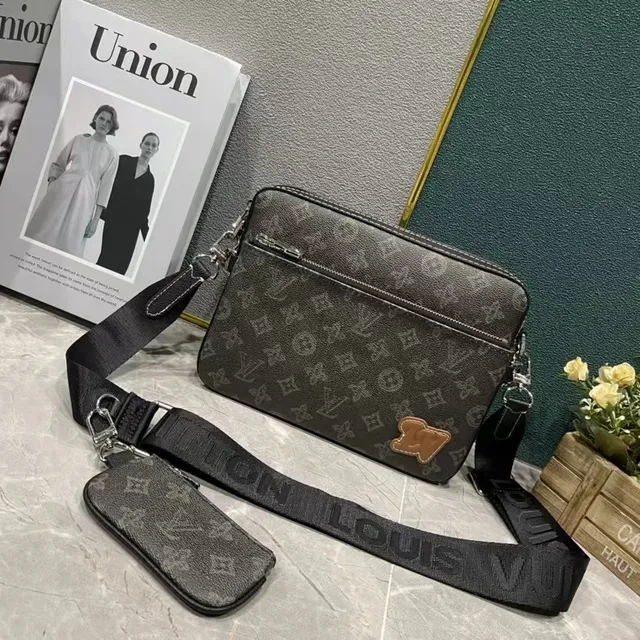Louis Vuitton LV Trainer Messenger Bag Monogram Eclipse