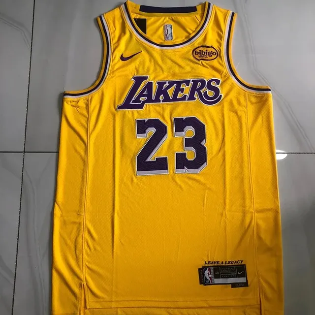 Yellow 23