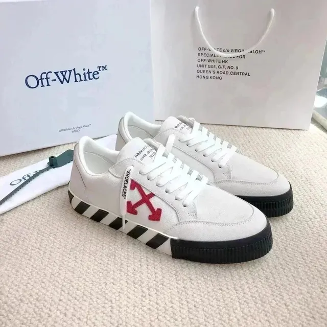 Off-White Low Top Sneaker Industrial Belt