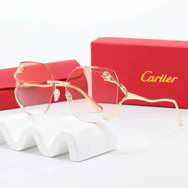 Panthère de Cartier Sunglasses Pink Gradient Lens