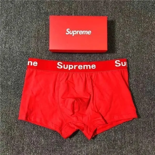 红色