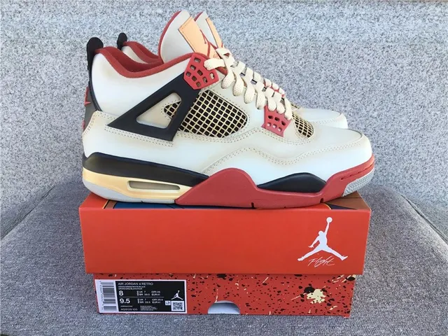 Air Jordan 4 Retro Fire Red