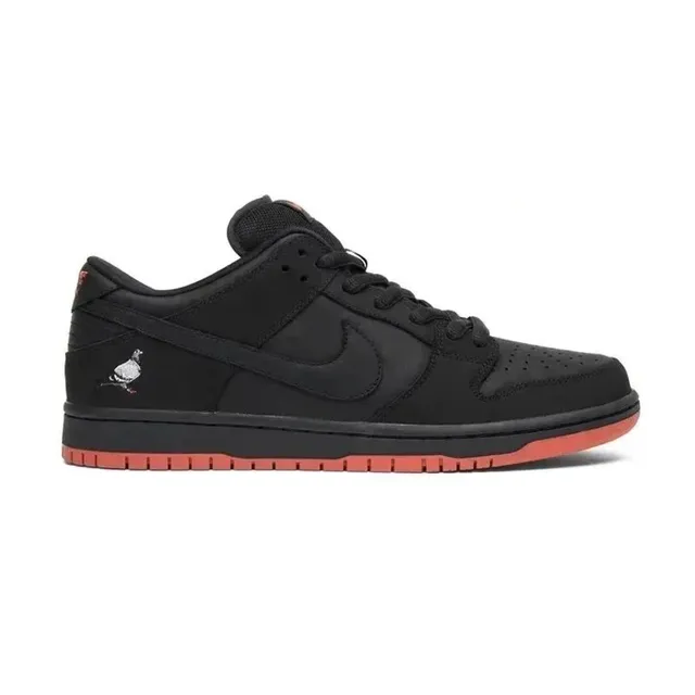 Nike Dunk Low Pigeon
