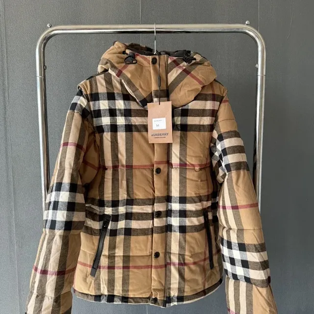 Burberry Check Puffer Jacket Classic Vintage Check