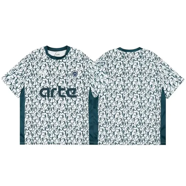 Arte Antwerp Printed Tee All-Over Silhouette Print