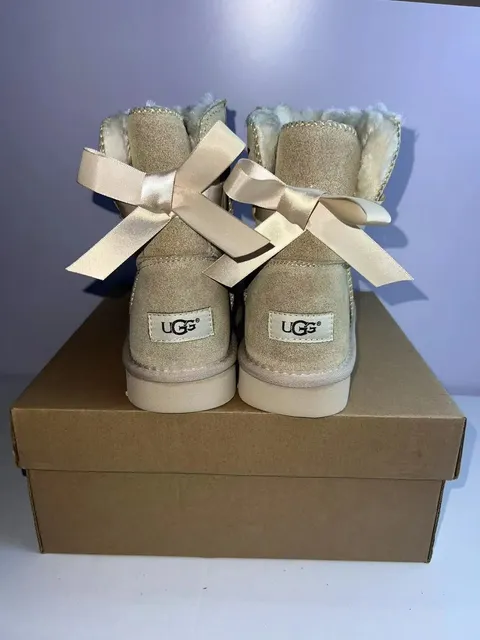 UGG Classic Short II Glitter with Satin Bow