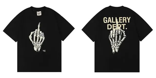 Gallery Dept. Skeleton Hand Tee Middle Finger Print
