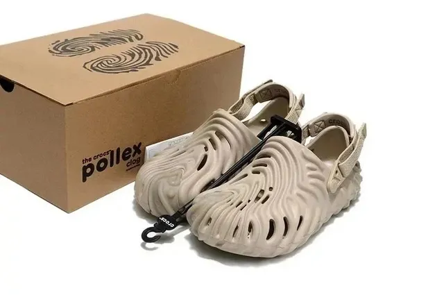 Crocs Pollex Clog Beige