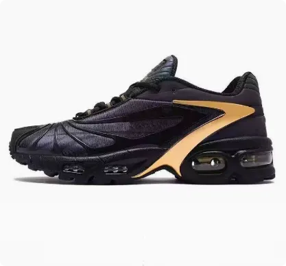 Nike Air Max TN Black Gold