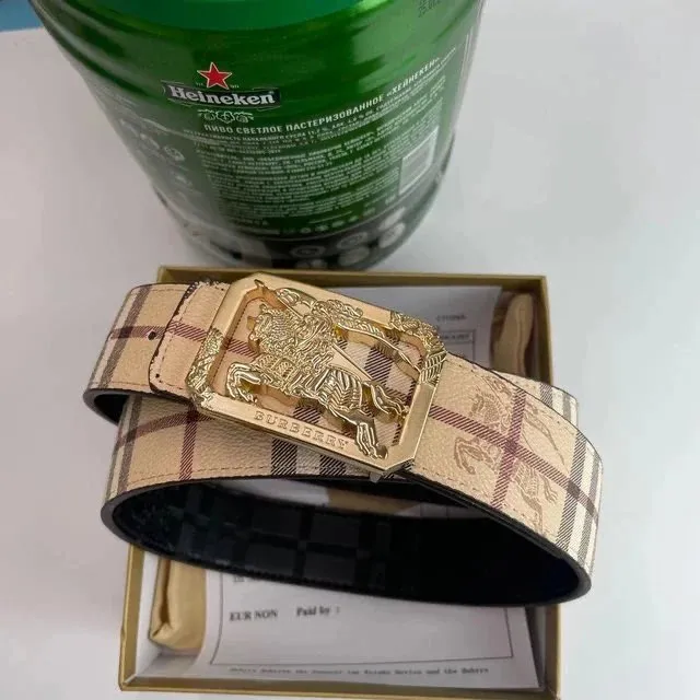 Burberry Equestrian Knight Belt Haymarket Check