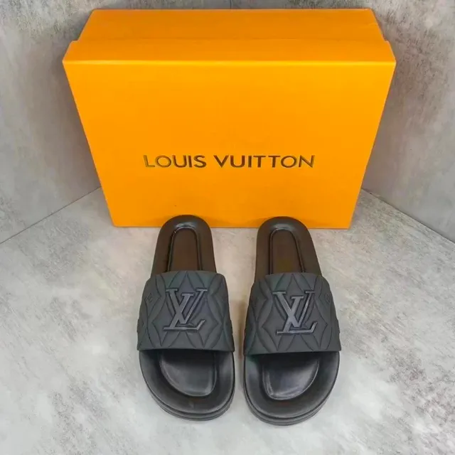 Louis Vuitton LV Slides Monogram Quilted