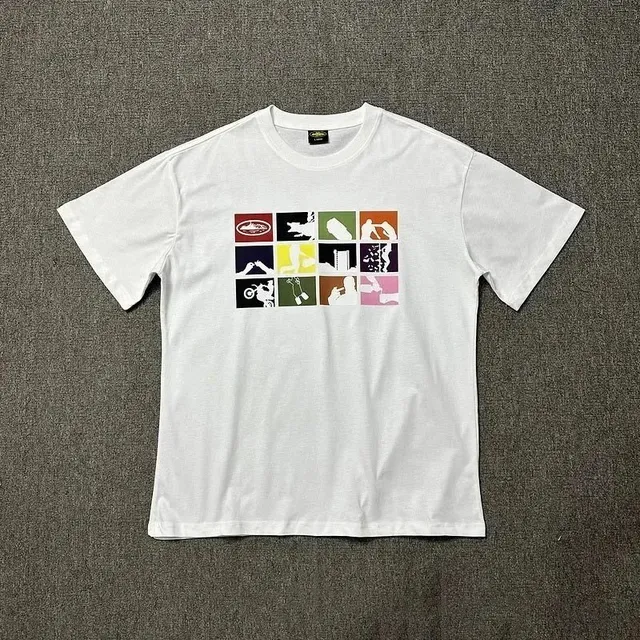 Supreme T-Shirt 12-Panel Graphic