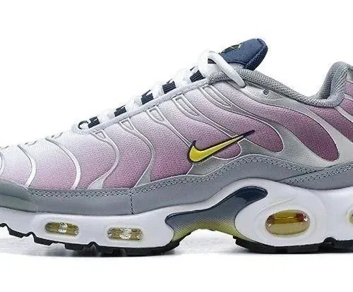 Nike Air Max Plus Lilac