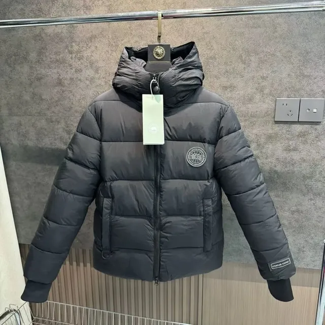 Canada Goose Puffer Jacket