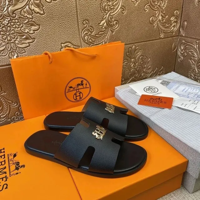 Hermès Oran Sandal Gold H Logo