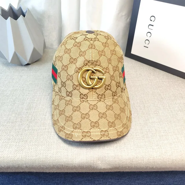 Gucci Baseball Cap GG Supreme