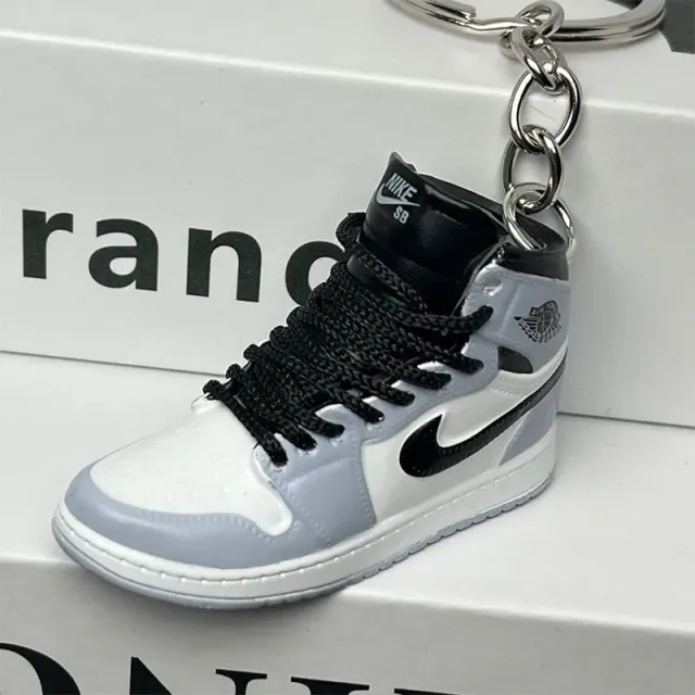 73. Gray and white croak