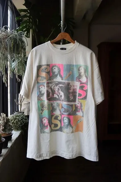 Graphic Tee Jesus Collage Print