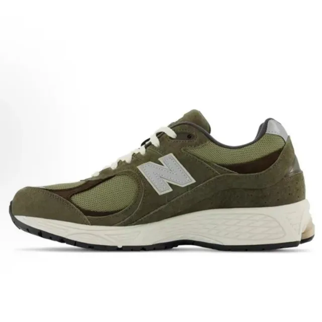New Balance 2002R