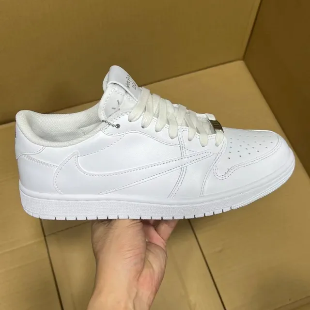 倒钩白色
