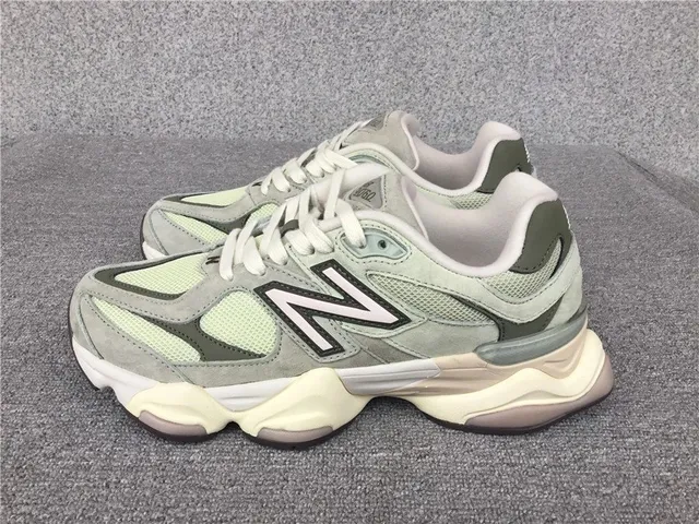 New Balance 2002R Mint Green