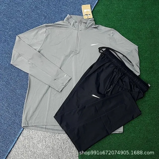 Nike Tech Fleece Half-Zip Top and Joggers Grey/Black