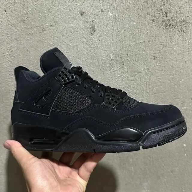AJ4黑猫CU1110-010