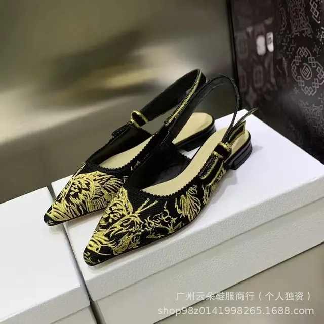 Gucci Dionysus Slingback Embroidered Dragon