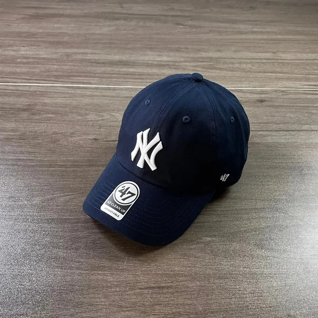 New Era × MLB Clean Up Adjustable Cap NY Yankees