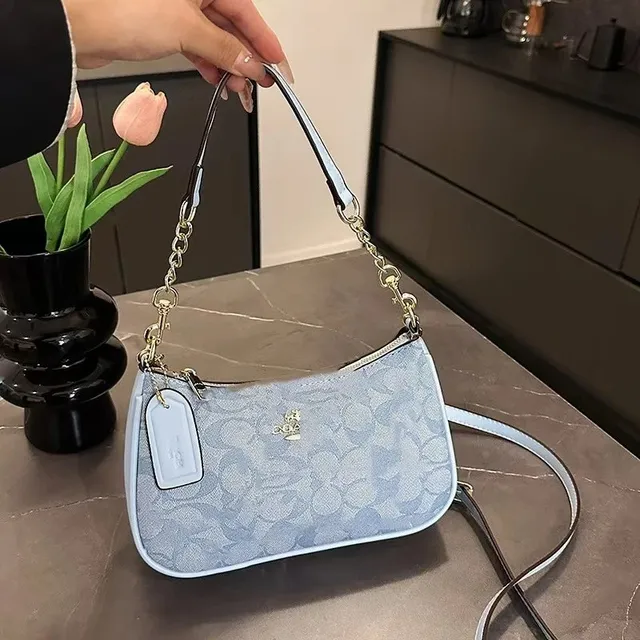 Coach Shoulder Bag Signature Print