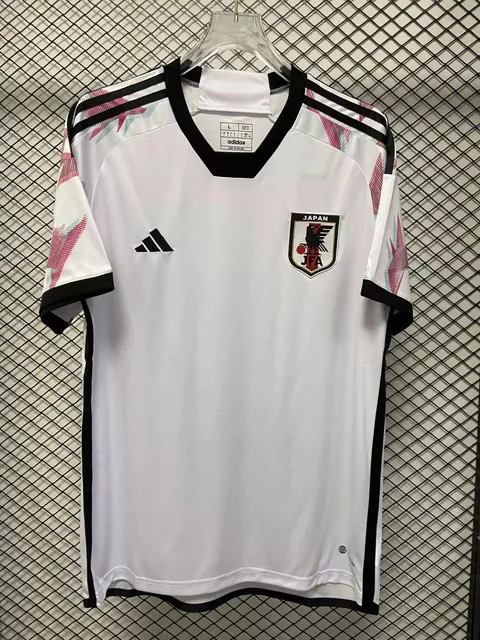 08白色006
