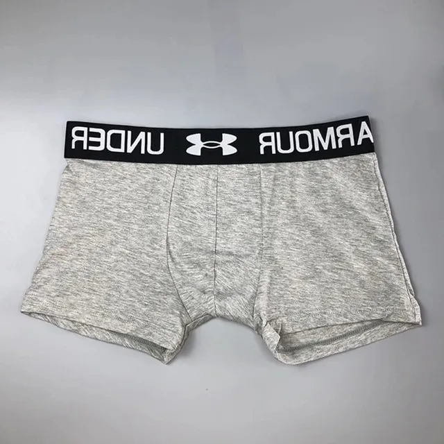 灰色