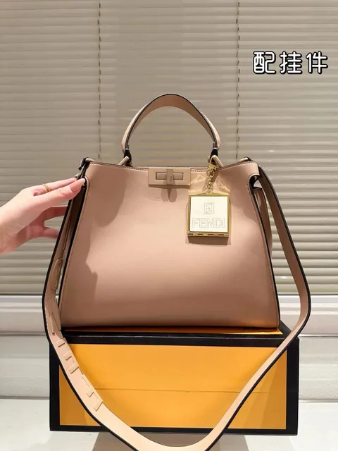 Fendi Baguette Smooth Leather