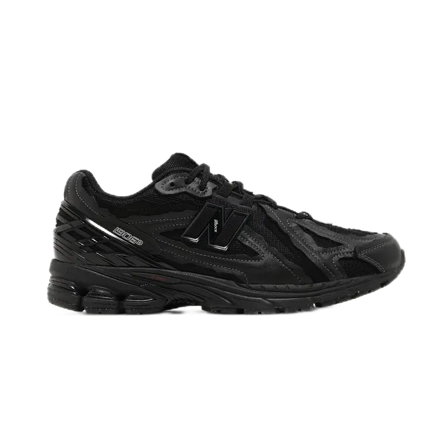 New Balance 1906R Triple Black