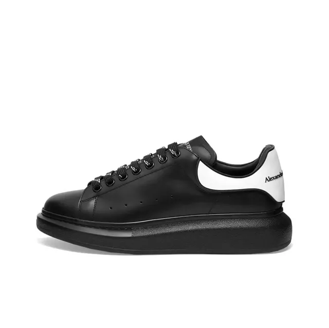 Alexander McQueen Oversized Sneaker Black/White